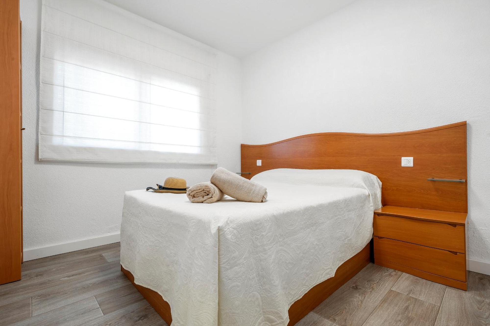 Hauzify I Apartaments Reddis Cambrils Buitenkant foto