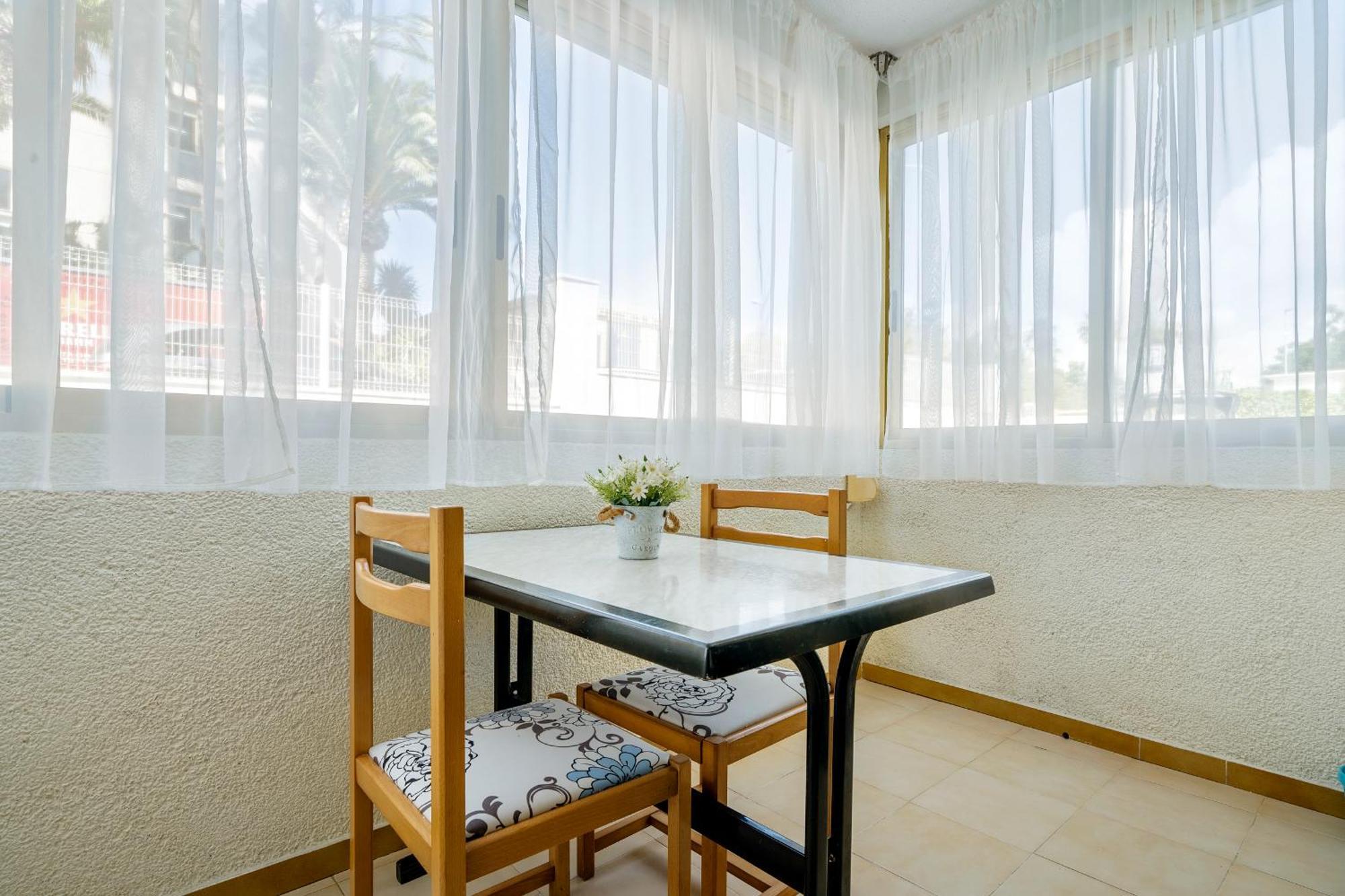 Hauzify I Apartaments Reddis Cambrils Buitenkant foto