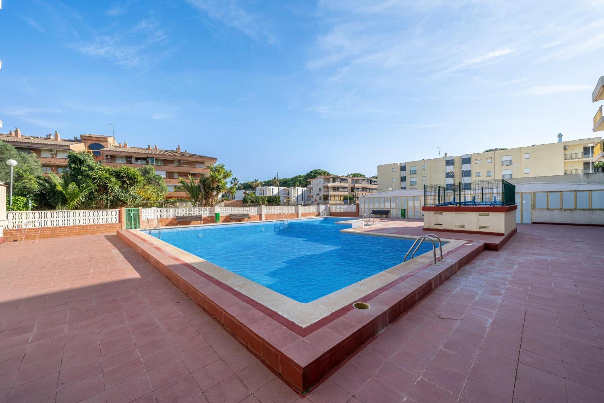 Hauzify I Apartaments Reddis Cambrils Buitenkant foto