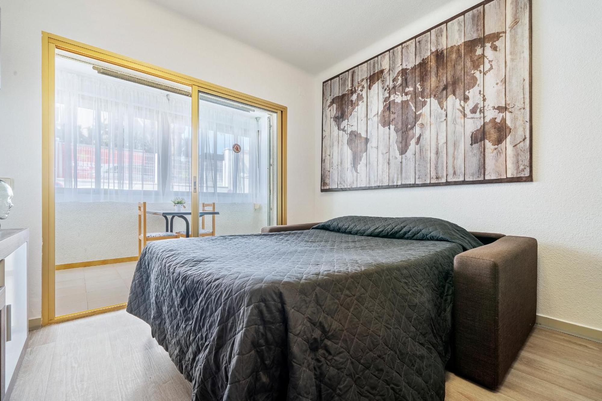 Hauzify I Apartaments Reddis Cambrils Buitenkant foto