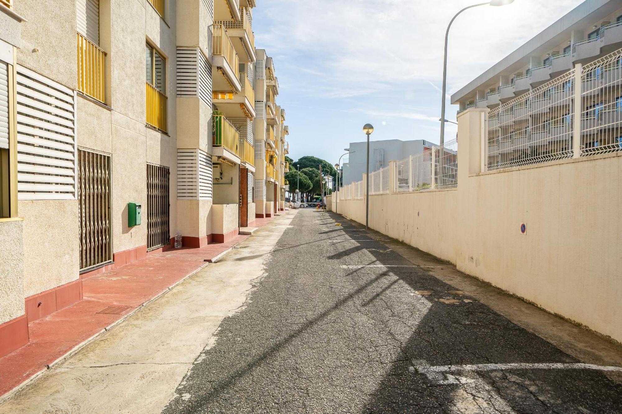 Hauzify I Apartaments Reddis Cambrils Buitenkant foto