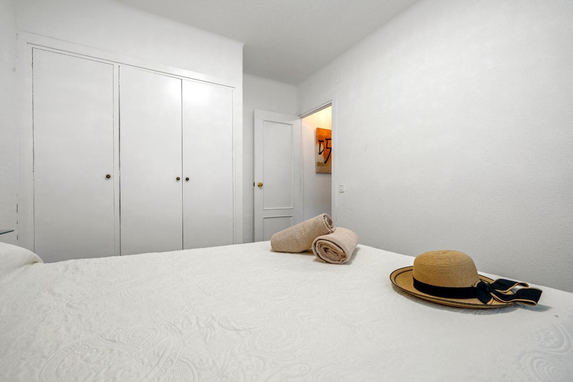 Hauzify I Apartaments Reddis Cambrils Buitenkant foto