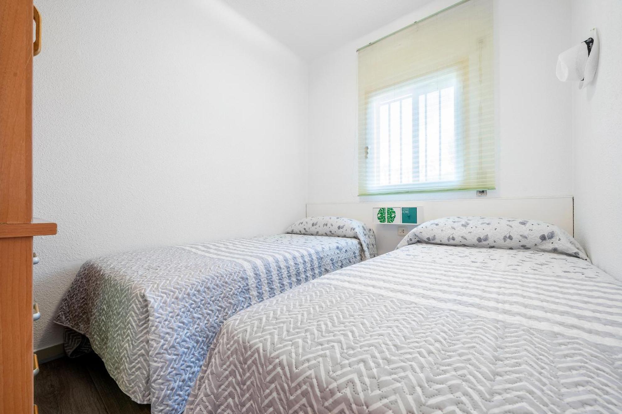 Hauzify I Apartaments Reddis Cambrils Buitenkant foto